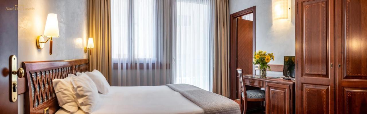 Hotel Villa Venezia กราโด ภายนอก รูปภาพ