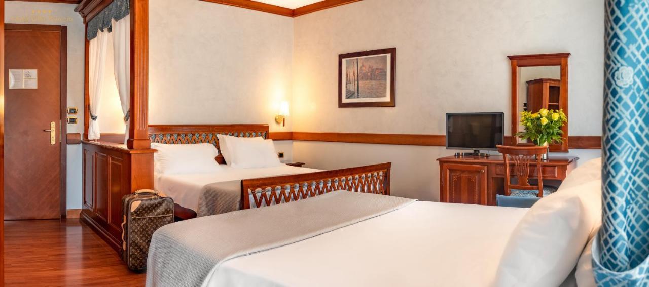 Hotel Villa Venezia กราโด ภายนอก รูปภาพ
